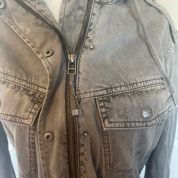Aritzia popular jacket from 2000’s - Picture 7 of 8